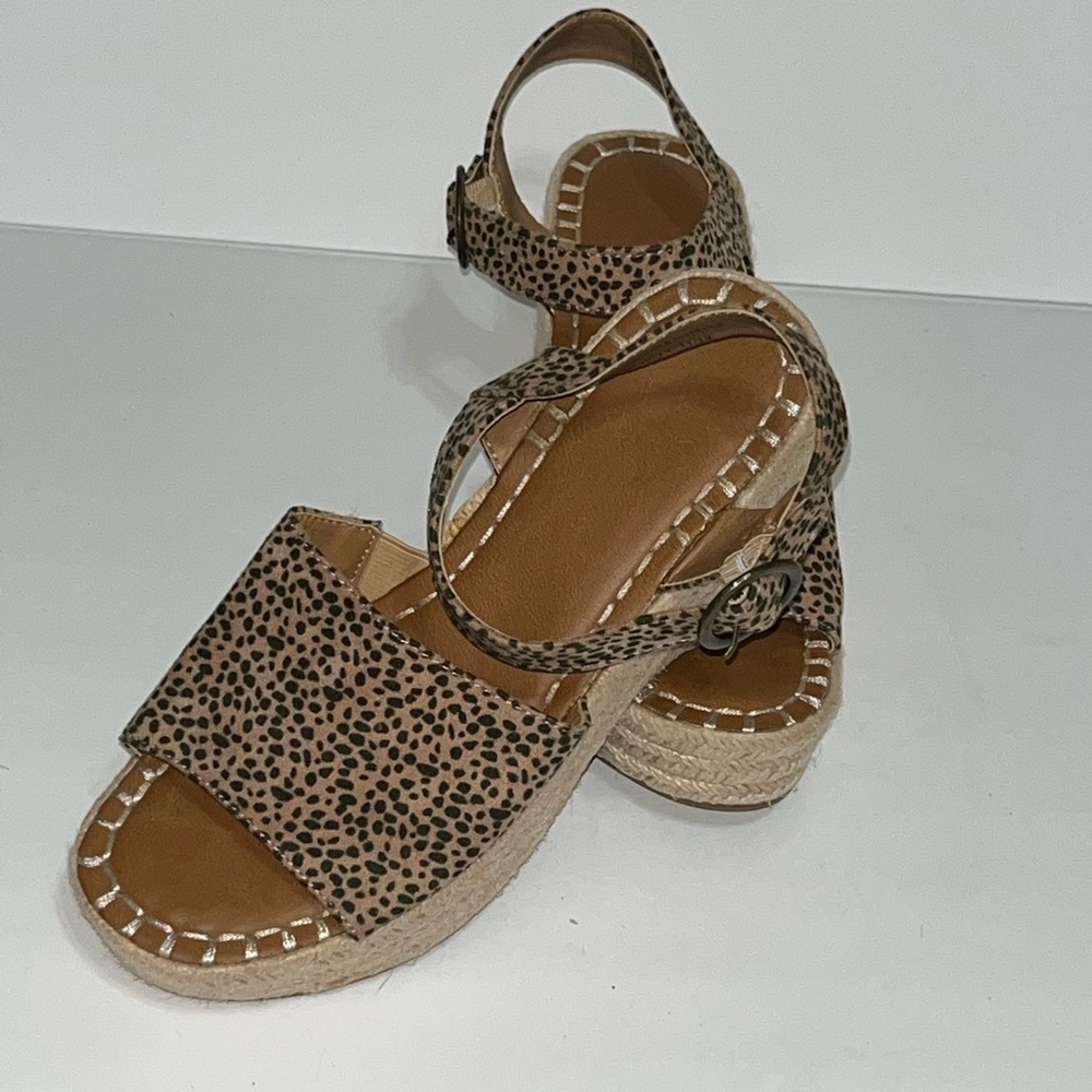 Cheetah print Wedge heels